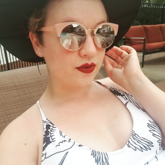 Pleased to Meet You! - Picture 2 of 8